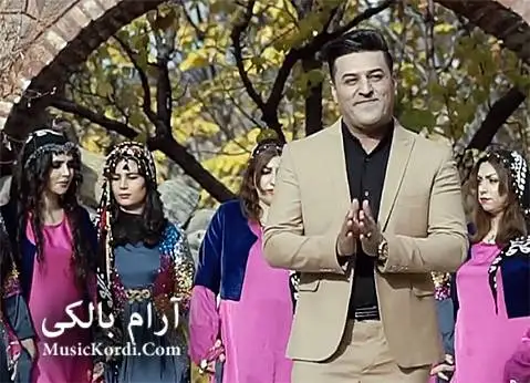 آنیا آرام بالکی