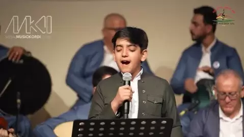 دانلود آهنگ مەکەن مەنعی عاشقان ماهان بهامین (شلێره گیان) + مهقام ماهان بهامین مەکەن مەنعی عاشقان
